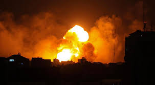 Guerra Israele-Hamas, le news di oggi 8 ottobre 2023: jet bombardano Gaza,  morti e feriti - La Stampa
