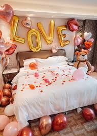 hotel room decoration services