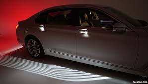 Bmw Welcome Light Carpet How Does It Work