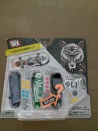 Tech deck, sk8shop fingerboard bonus pack, collectible and customizable mini skateboards (styles may vary) 4.6 out of 5 stars. Spinmaster Tech Deck Board Shop Sector Nine Ages 6 Action Figure 50 Pcs For Sale Online Ebay