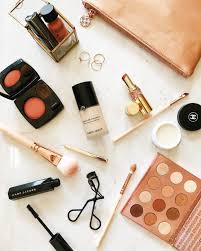 5 must haves for a natural makeup look