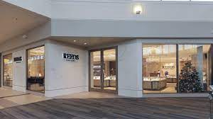 reeds jewelers opens expanded in