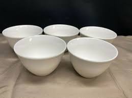 White Porcelain Round Sauce Bowls