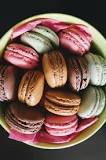 Is there gluten in a macaron?