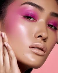 pink eyeshadow on any skin tone