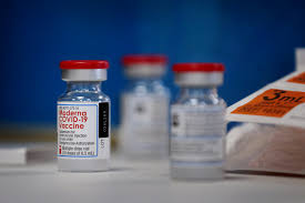 The doses are administered 28 days apart, and the vaccine trains the immune system to fight against future infections. Less Than 1 Of People Experienced Side Effects From Moderna Coronavirus Vaccine Cdc Says Health News Us News