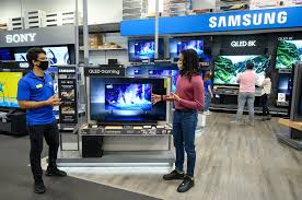 For most of the country, that means that best buy will be open from 10 am to 7 pm local time. How Best Buy Is Providing A Safe Holiday Shopping Experience Best Buy Corporate News And Information