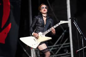 lzzy hale explains how she feels when