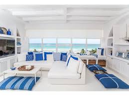 Sunlight, breeze and the sound of the sea, all these are the feelings given by the beautiful beach. 20 Beautiful Beach House Living Rooms