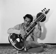 DilSe Radio - 1035MW 🎤 on Twitter: "DilSe ❤️💙 The #sitar maestro #legend  would've been 100 today #birthanniversary Pandit #RaviShankar #DidYouKnow  Pandit Ravi Shankar recomposed the music for the popular song "Sare
