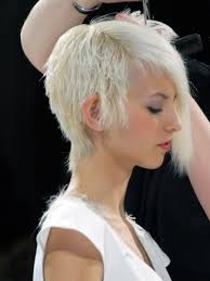 Short hair is liberating, light, and makes you stand out. Hairstyles With Contrasts Of Long And Short Haircuts Blended Together