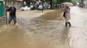 Suivez les médias sociaux de votre municipalité et d'urgence québec et écoutez les médias régionaux pour connaître l' . Les Images Impressionnantes Des Inondations En Belgique Videos Le Soir