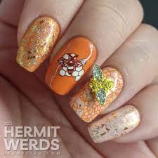 bee mosaic spring stained gl nail