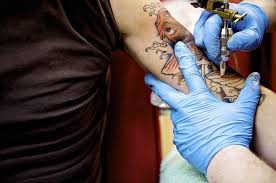 Nanočástice Z Tetování Mohou Putovat Našim Tělem Důsledky Jsou