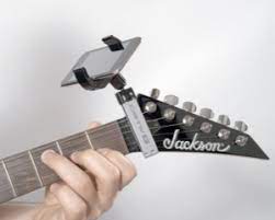 10 best gifts for guitar players