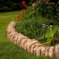 Traditional Stone Border Edging Pale