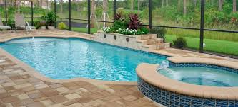 pool cleaning service in orlando