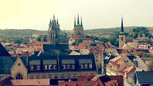 Bei weiteren 75 menschen in erfurt ist das coronavirus nachgewiesen, meldet das gesundheitsamt. Discover Erfurt A City Of Merchants Churches And Treasures Dw Travel Dw 18 03 2013