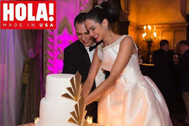 Adrian martin and natalia jimenez are seen during rehearsals at univision's premios. Natalia Jimenez Of La Voz Kids Graces Cover Of Hola Usa With 6 Month Old Daughter