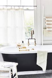 Clawfoot Tub Ideas For Your Bathroom