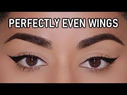 perfect winged eyeliner hooded
