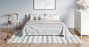 What Size Rug For Queen Bed Find Out