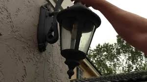 How To Change An Outdoor Porch Lantern Sconce Light Bulb Simple Diy Do It Yourself Procedure Hq Youtube