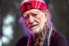 Willie Nelson -LRB- right -RRB-