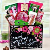 gift baskets for her gift basket ideas