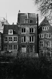 B) wo und wie lange hat anne sich versteckt ? Die Zeitleiste Anne Frank Haus