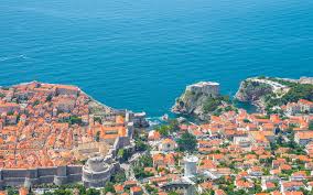 Ознакомьтесь с отзывами других гостей и выберите наиболее подходящий отель. Oboi Adriaticheskoe More Horvatiya Dubrovnik Poberezhe Gorod Doma Vid Sverhu 1920x1200 Hd Izobrazhenie