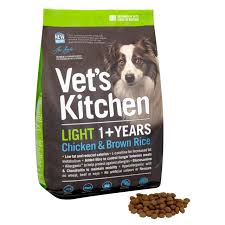 If you have your dog on a low fat or low calorie diet trying to manage his or her weight, these recipes are a quick and easy way to treat your dog. Vet S Kitchen Light Dog Food Chicken Brown Rice 3kg Zoom