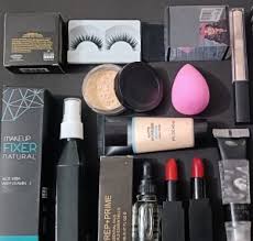 त र क face makeup combo of 10 item