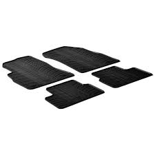rubber car mats set suitable for