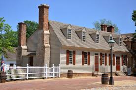 is colonial williamsburg open all year