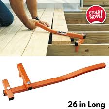 floor decking hand tool for straighten