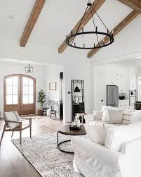 19 Vaulted Ceiling Lighting Ideas For