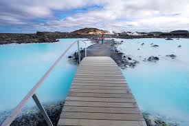 is it safe to travel to iceland right