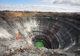 How Are Diamonds Mined And Extracted From The Ground
