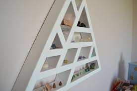 How To Make A Triangle Display Shelf