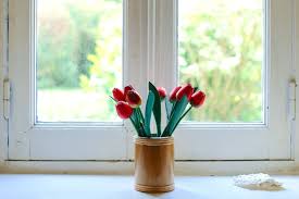 how to clean window sills of mold dirt