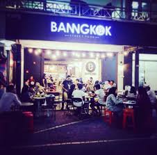 That's why we've put together this guide to street food in bangkok, covering what you can expect. Banngkok Street Food Sediakan Pelbagai Makanan Thai Asli