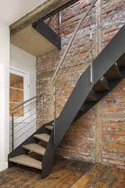 Die trittstufen können individuell ausgesucht und angebracht werden. Hpl Treppe In 2020 Style At Home Treppe Handlauf