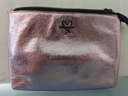 victoria secret cosmetic bag size 19x13