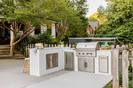 modern outdoor kitchen islands