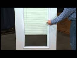 Magnet Operator On Enclosed Blinds