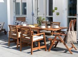 We Are So Getting This Patio Set From