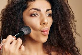 apply foundation contouring makeup