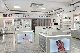 kryolan launches 2nd flagship in