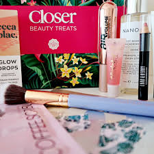 glossybox x closer limited edition